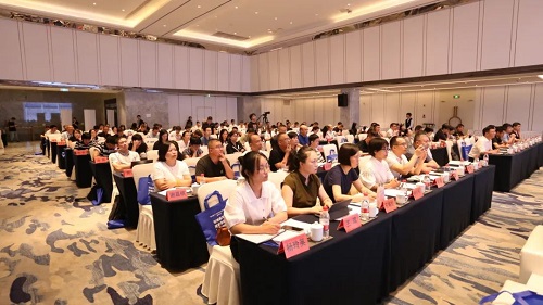 1696655703116760.jpg 640.jpg